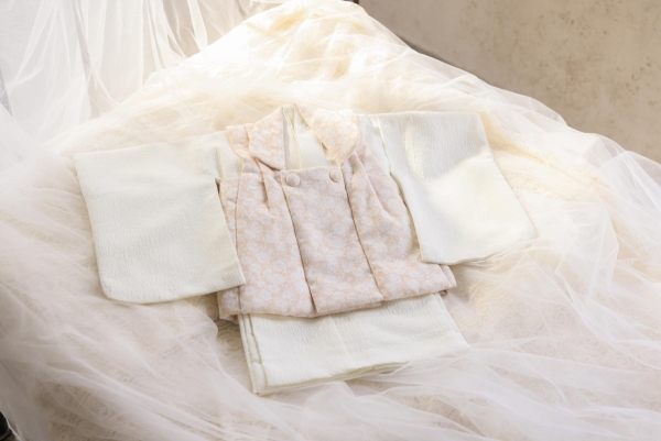 RC8700-E　アイボリー×ベージュ